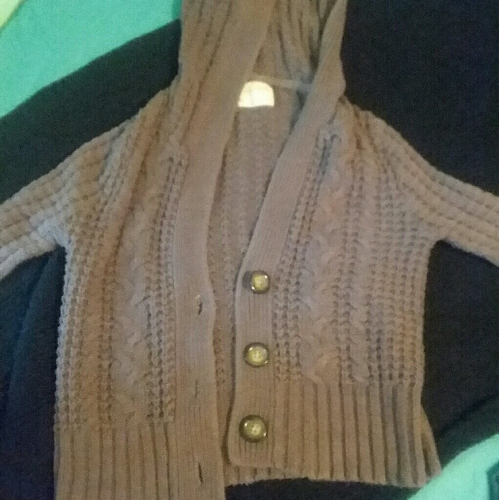 American eagle sweater